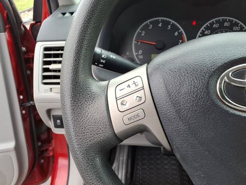 Used 2012 Toyota Corolla LE FWD image 12