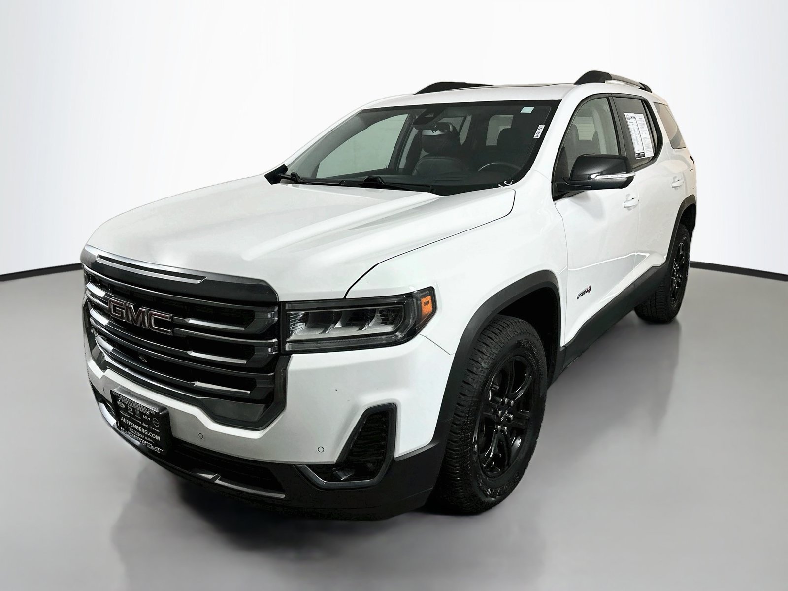 Used 2023 GMC Acadia AT4 w/ Technology Package AWD/4WD image 3