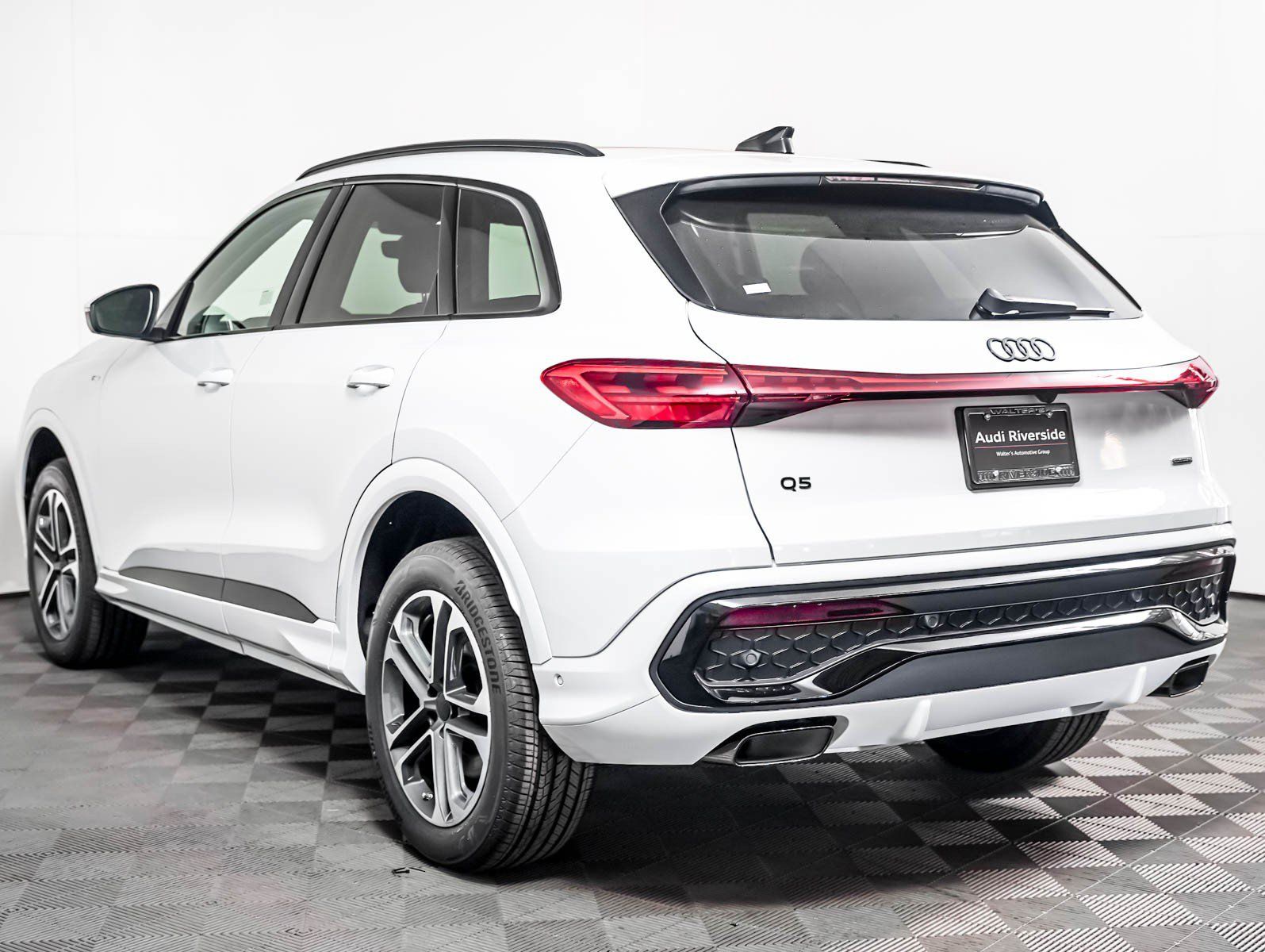 New 2026 Audi Q5 2.0T AWD/4WD image 2