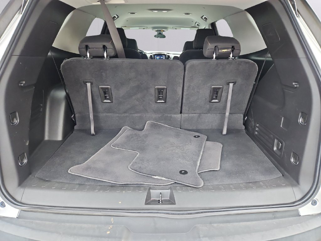 Used 2021 Chevrolet Traverse LT AWD/4WD image 35