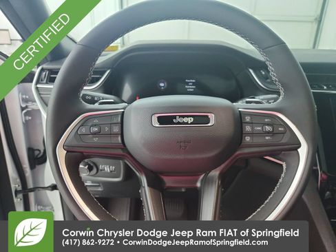 Certified 2026 Jeep Grand Cherokee Laredo X AWD/4WD image 21