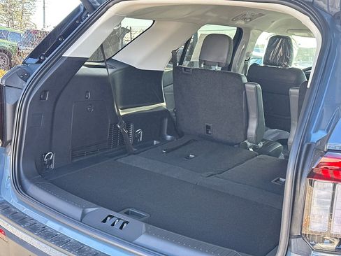 New 2026 Ford Explorer Active w/ Active Comfort Package image 8