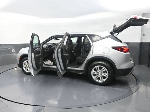 Used 2021 Chevrolet Blazer LT AWD/4WD image 33