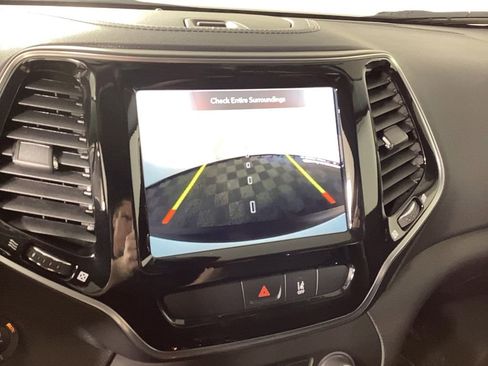 Used 2022 Jeep Cherokee Limited w/ Elite Package image 33