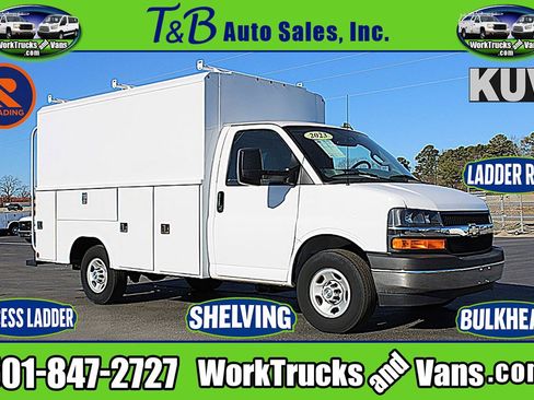 Used 2023 Chevrolet Express 3500 w/ Power Convenience Package RWD image 1