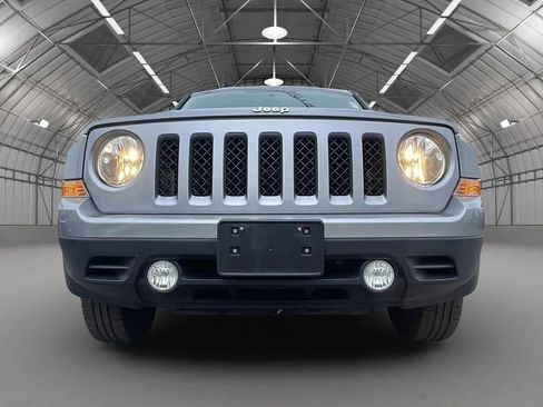Used 2016 Jeep Patriot Sport w/ Power Value Group image 9