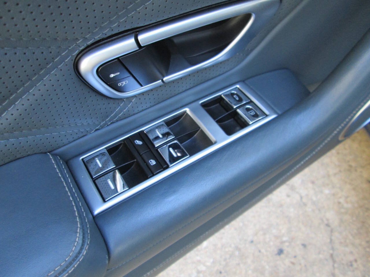 Used 2012 Bentley Continental GT AWD/4WD image 22