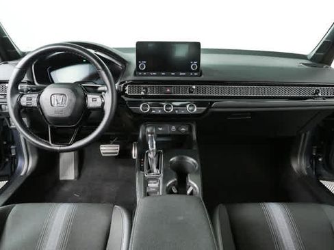 Used 2023 Honda Civic Sport image 17