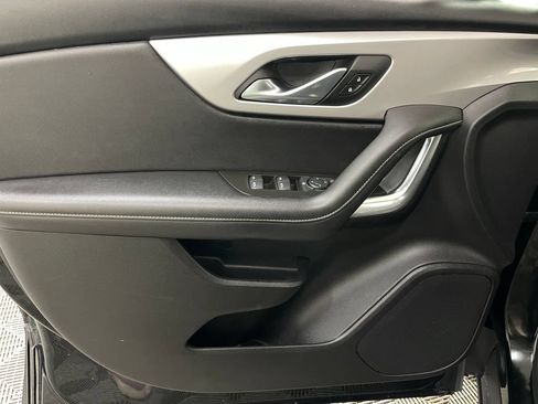 Certified 2023 Chevrolet Blazer LT w/ Midnight/Sport Edition FWD image 21