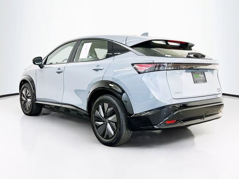 Used 2024 Nissan Ariya AWD image 5