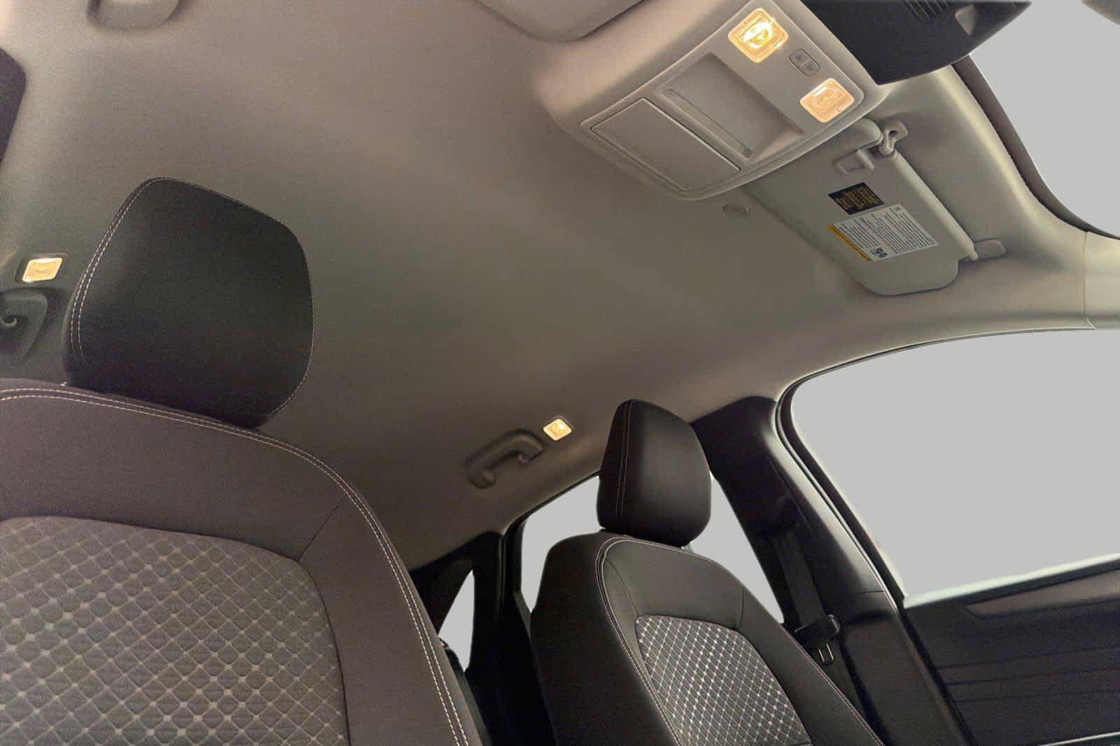 Used 2025 Ford Escape Active AWD/4WD image 19