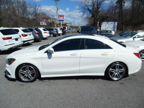 Used 2018 Mercedes-Benz CLA 250 image 2