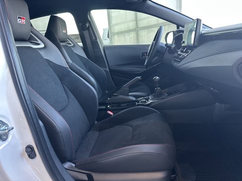 New 2025 Toyota Corolla Premium Plus image 32