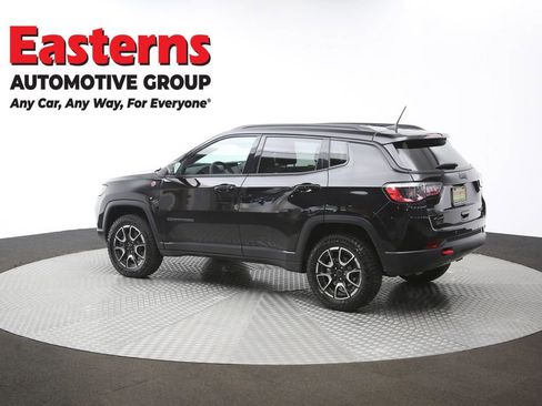 Used 2025 Jeep Compass Trailhawk AWD/4WD image 64