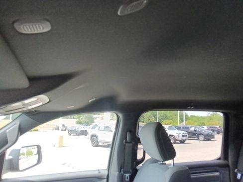 Used 2021 RAM 1500 Big Horn AWD/4WD image 14