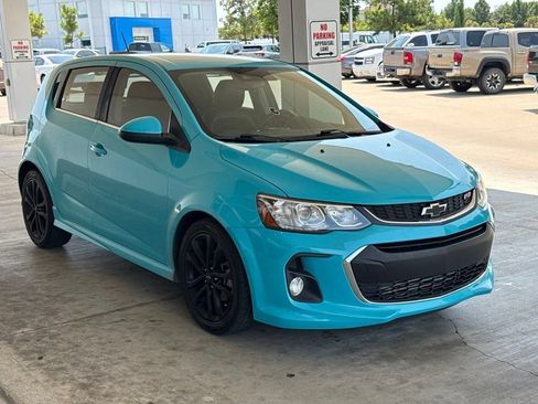Used 2020 Chevrolet Sonic Premier w/ Driver Confidence Package FWD image 1