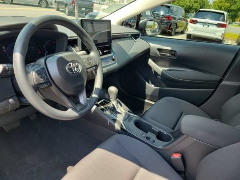 Used 2026 Toyota Corolla LE FWD image 13
