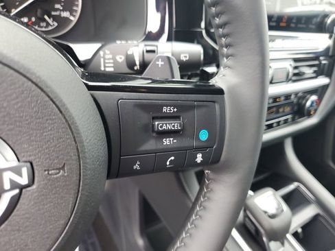 Used 2025 Nissan Pathfinder SL w/ Cargo Package AWD/4WD image 27