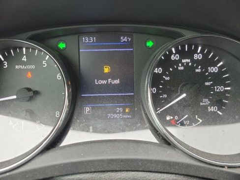 Used 2020 Nissan Rogue S image 3