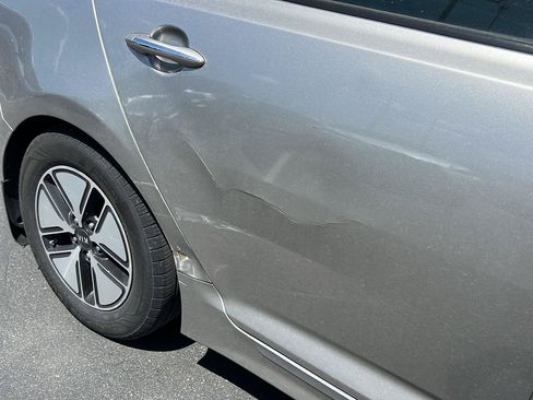 Used 2013 Kia Optima LX w/ Hybrid Convenience Pkg FWD image 4
