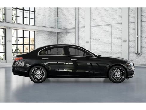 Used 2026 Mercedes-Benz C 300 4MATIC Sedan image 2
