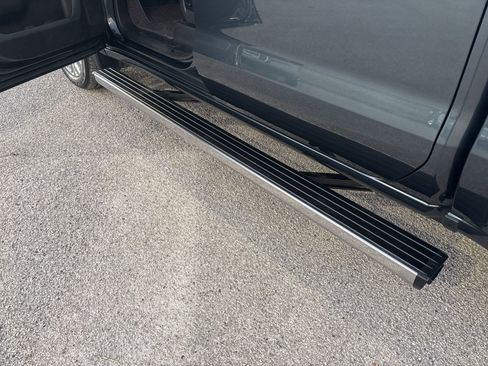 Used 2021 GMC Sierra 1500 Denali w/ Denali Ultimate Package image 10