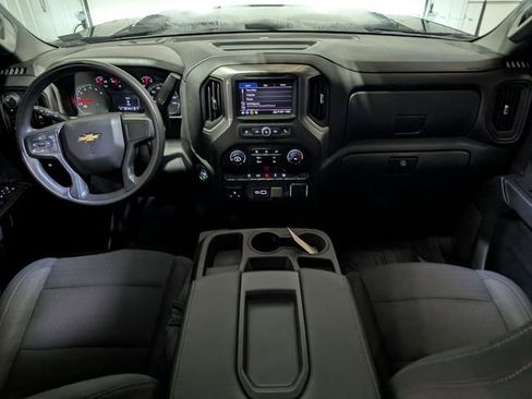 Used 2025 Chevrolet Silverado 2500 Custom w/ Custom Convenience Package image 12