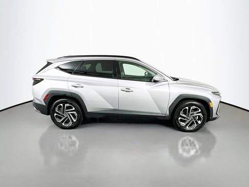 New 2026 Hyundai Tucson Limited FWD image 4