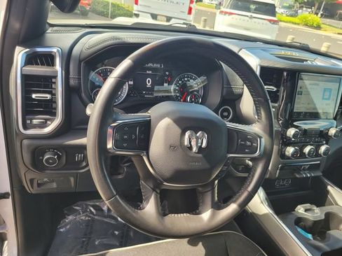 Used 2024 RAM 1500 Laramie RWD image 30