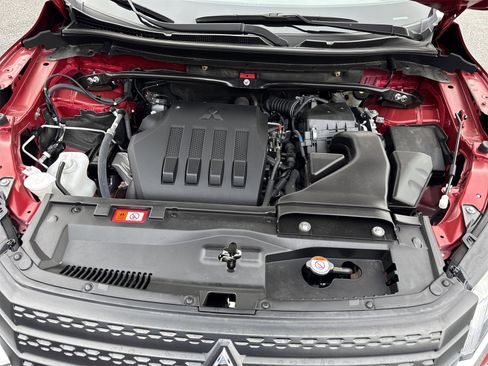 Used 2024 Mitsubishi Eclipse Cross SE image 34