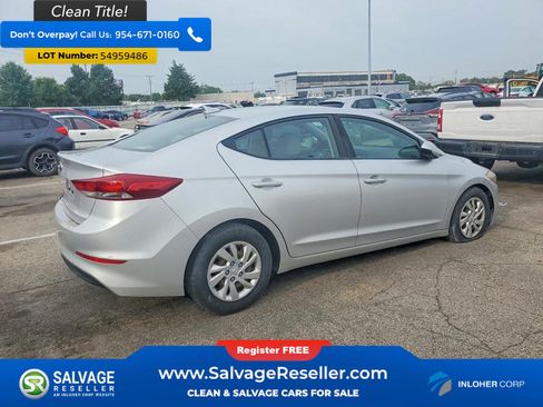 Used 2017 Hyundai Elantra SE FWD image 4