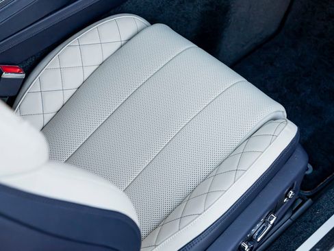 Certified 2024 Bentley Continental GT Mulliner AWD/4WD image 32