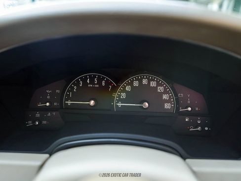 Used 2004 Cadillac XLR RWD image 24