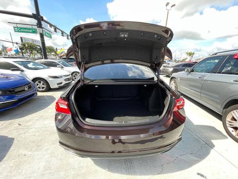 Used 2020 Chevrolet Malibu RS FWD image 12