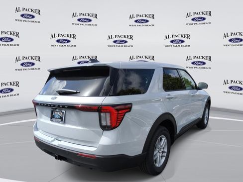 New 2026 Ford Explorer Active image 5