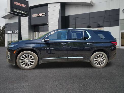 Used 2023 Chevrolet Traverse Premier AWD/4WD image 27