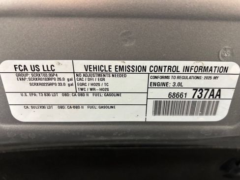 Used 2025 RAM 1500 Laramie AWD/4WD image 69