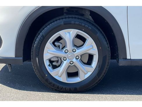 Certified 2024 Honda HR-V LX image 40