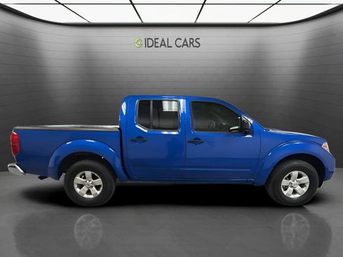 Used 2012 Nissan Frontier SV AWD/4WD image 4