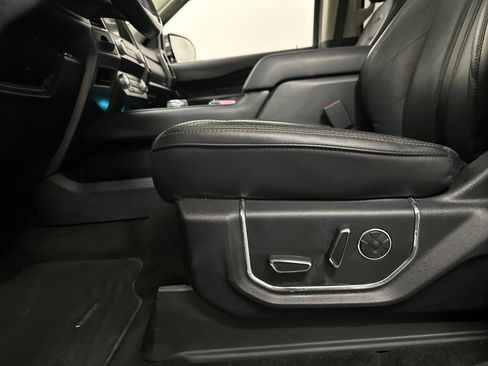 Used 2020 Ford Expedition Platinum RWD image 37