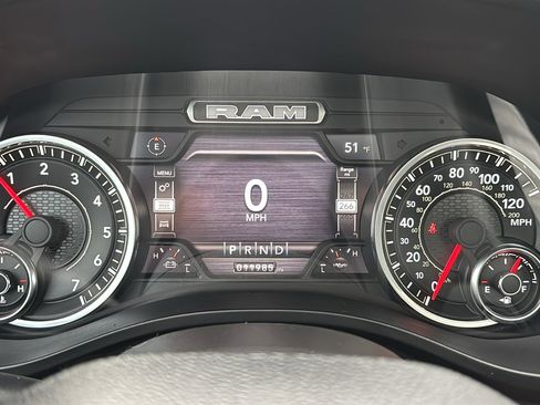 Used 2023 RAM 1500 Big Horn image 19
