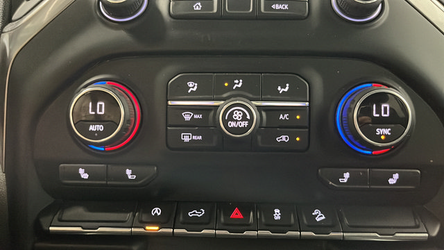Used 2021 Chevrolet Silverado 1500 RST AWD/4WD image 17