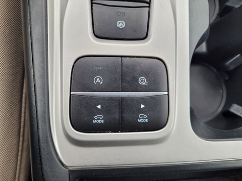 Certified 2021 Ford Explorer 2WD image 25