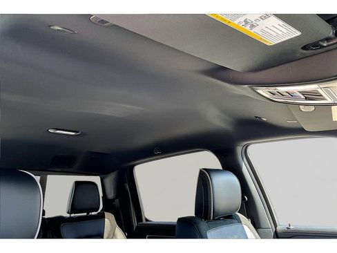 Certified 2026 RAM 1500 Laramie AWD/4WD image 19