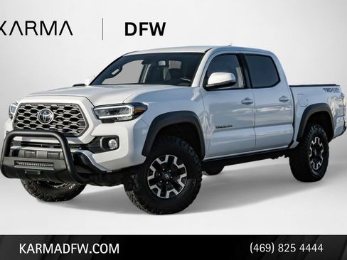 Used 2023 Toyota Tacoma TRD Off-Road image 1