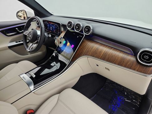 Certified 2026 Mercedes-Benz GLC 300 image 21