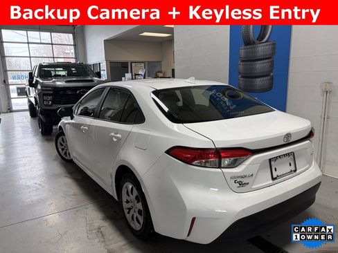 Used 2023 Toyota Corolla LE image 7