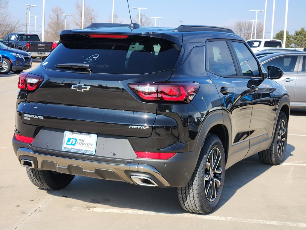 New 2026 Chevrolet TrailBlazer ACTIV w/ Convenience Package AWD/4WD image 4