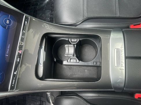Used 2024 Mercedes-Benz C 300 Sedan image 15