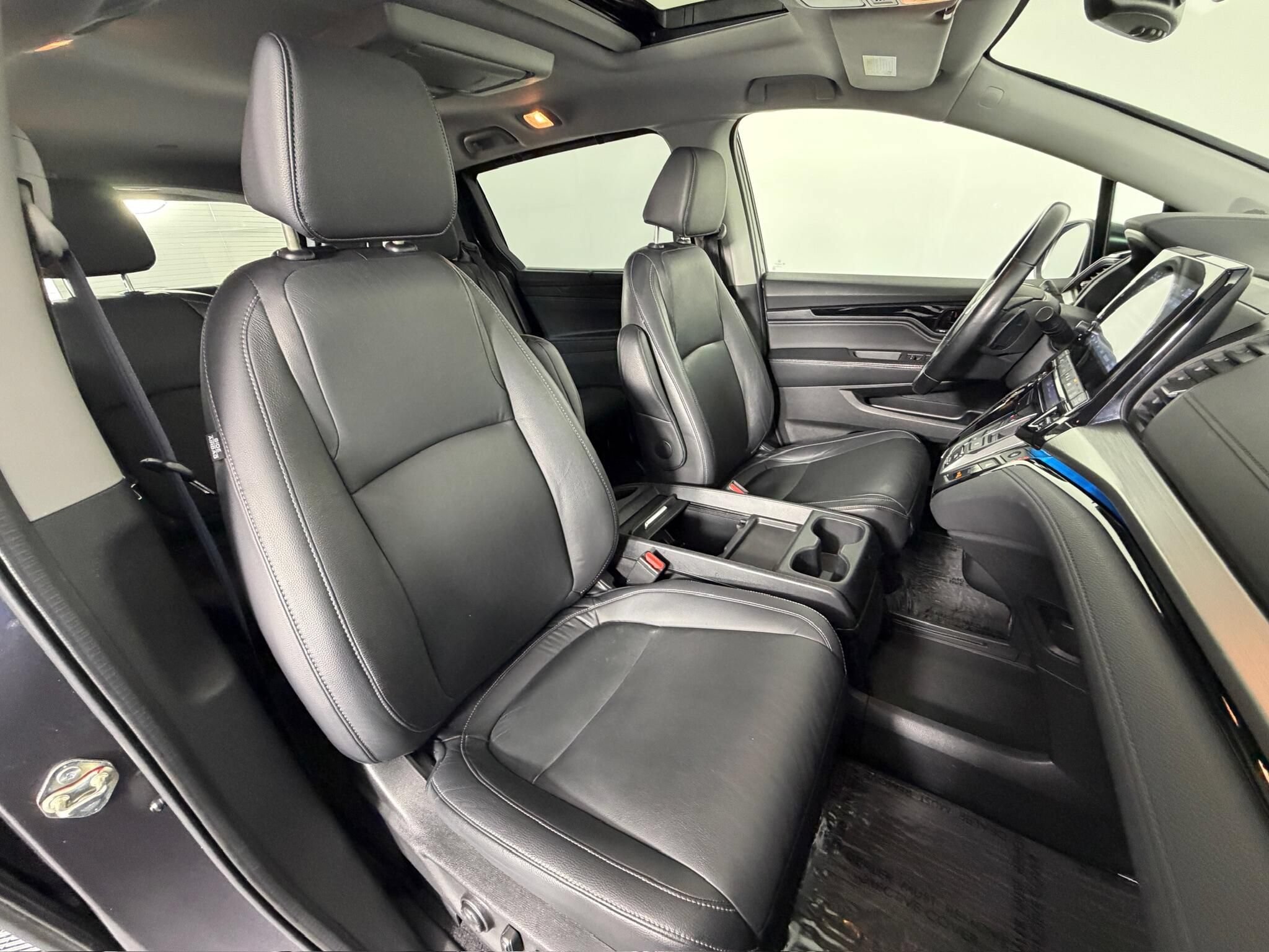 Used 2021 Honda Odyssey Touring image 27
